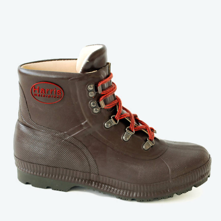Our boot collection includes the 100% waterproof Harris Dryboot rubber lace up ankle boot. 